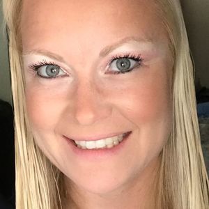 Meet your Posher, Erin-lee